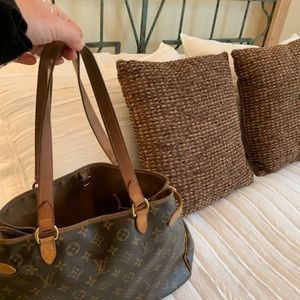 Pre loved Louis Vuitton bag - normal wear & tear